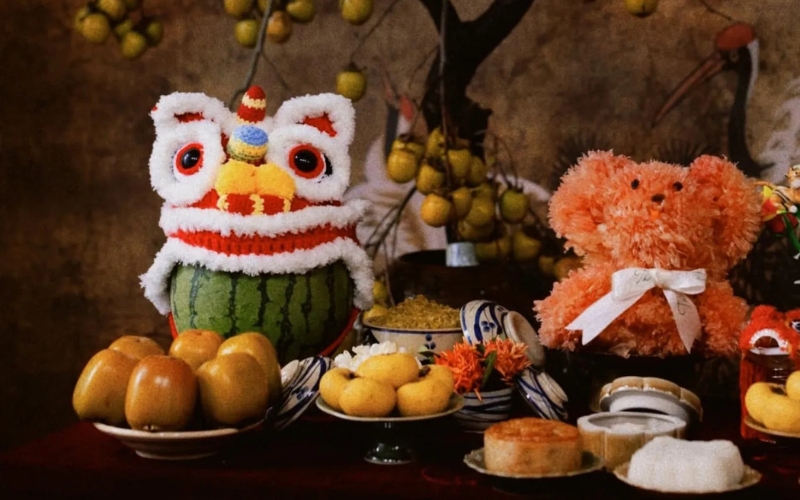 Mâm cỗ Trung thu đẹp lung linh tạo nên không gian ấm cúng