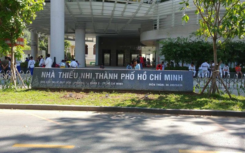 Các hoạt động trung thu cho bé tại nhà thiếu nhi thành phố Hồ Chí Minh