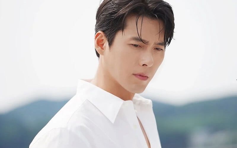 Đàn ông lông mày rậm