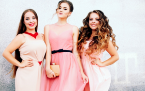 Dress code là gì và vì sao nó quan trọng trong công việc?