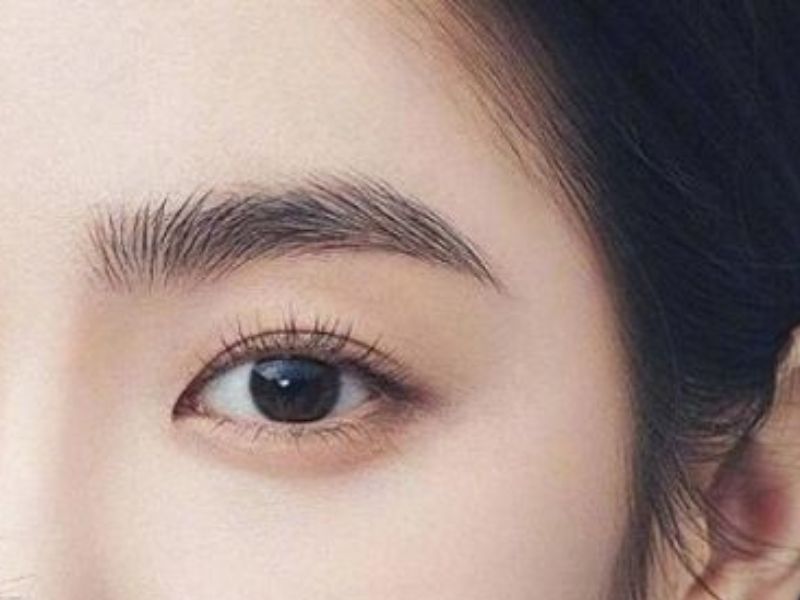Lông mày lá liễu biểu tượng của nét đẹp truyền thống