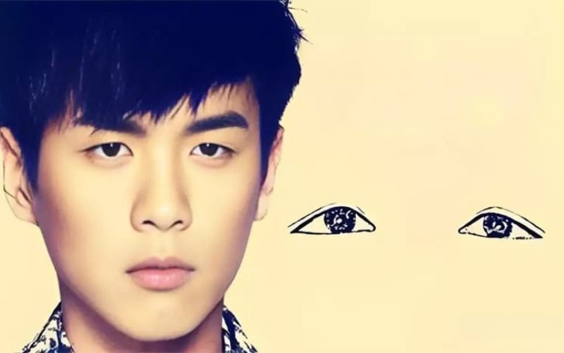 Lông mày quỷ đi với mắt tam giác