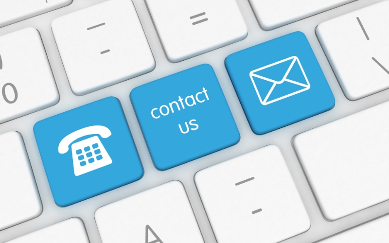 Từ contact xuất hiện phổ biến trong công việc, kinh doanh