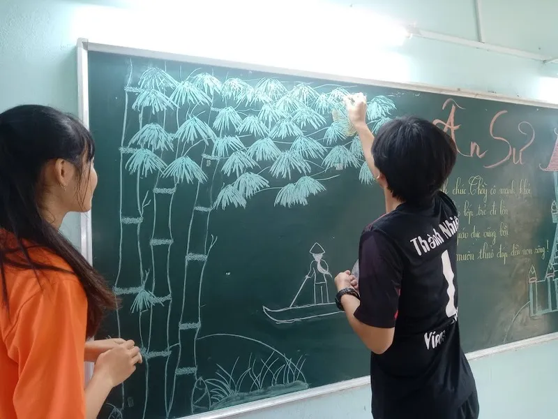 Chi tiết các bước trang trí bảng