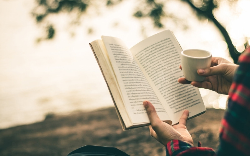 Hiểu rõ cách dùng đọc giả hay độc giả sẽ giúp ích rất nhiều trong giao tiếp và nghiên cứu