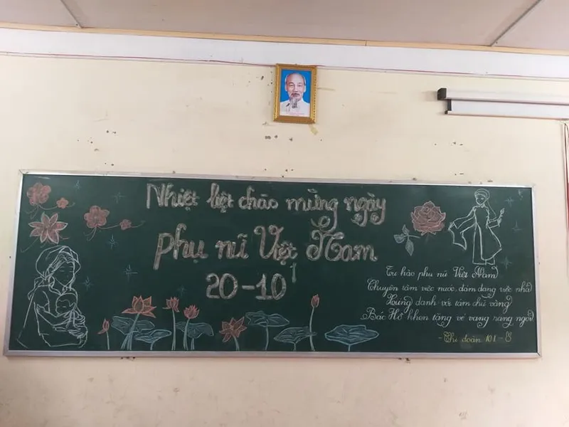 Vẽ bảng 20 tháng 10 với thơ